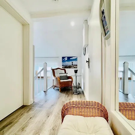 Διαμέρισμα Moewennest App 1 *